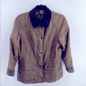 Barbour Classic Beadnell waxed canvas corduroy collar chore barn coat sz 6